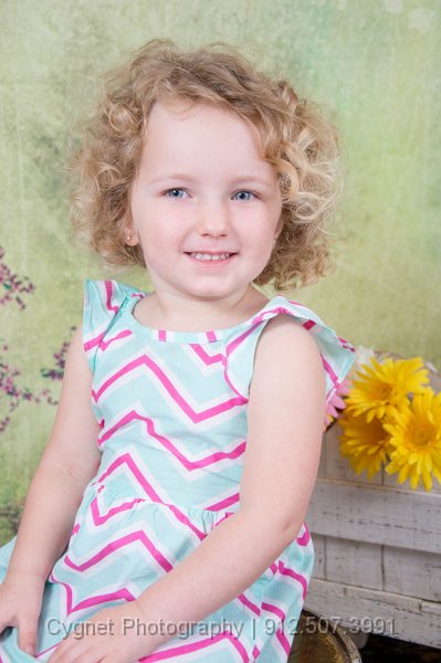 Mills, Ayda_rm F-.jpg